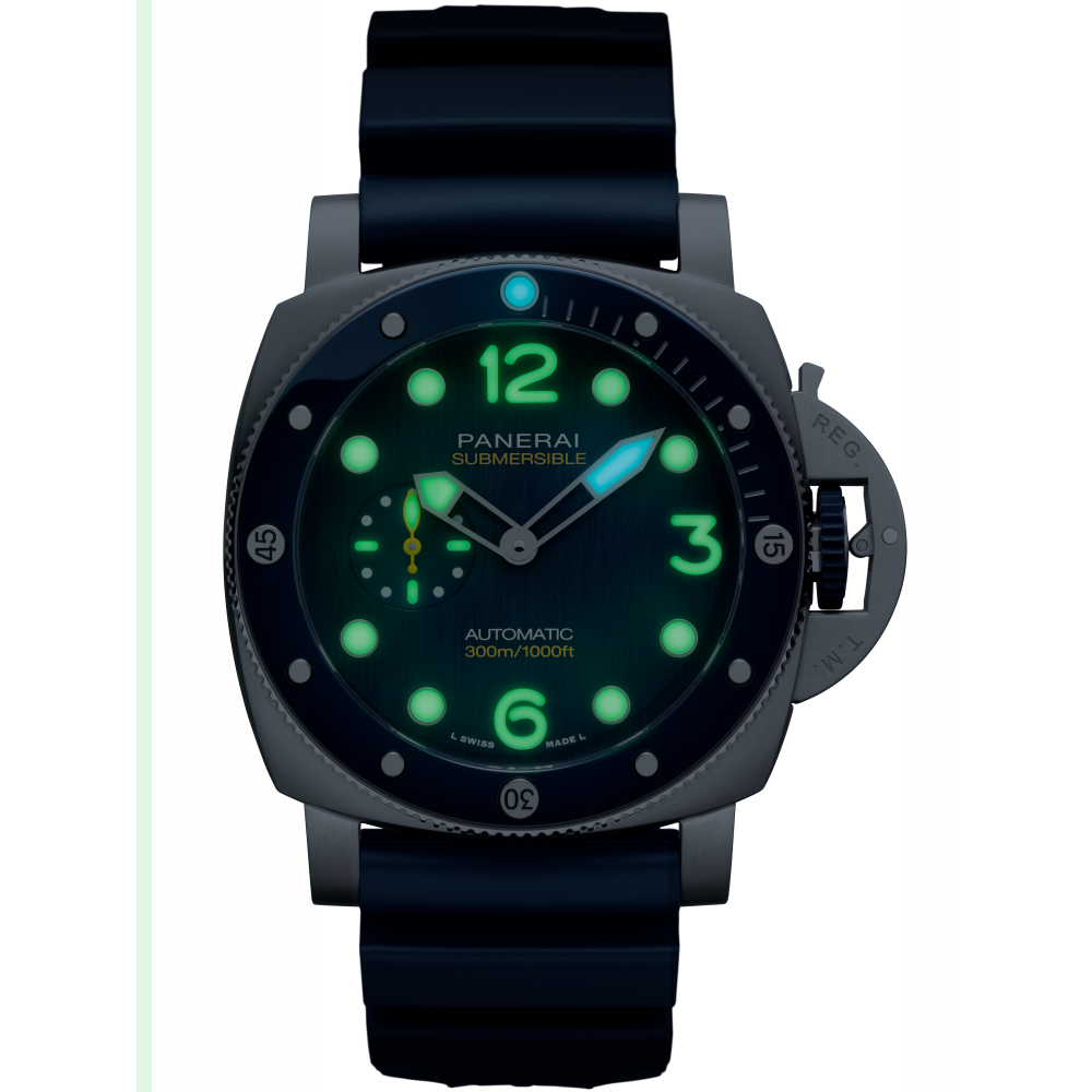 PANERAI Submersible Mike Horn PAM01676 night view