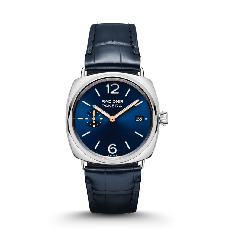 https://www.panerai.com/content/dam/rcq/pan/Ot/NA/-H/39/uE/Kv/rR/oH/H4/S8/hQ/OtNA-H39uEKvrRoHH4S8hQ.png.transform.global_square_image_768.png