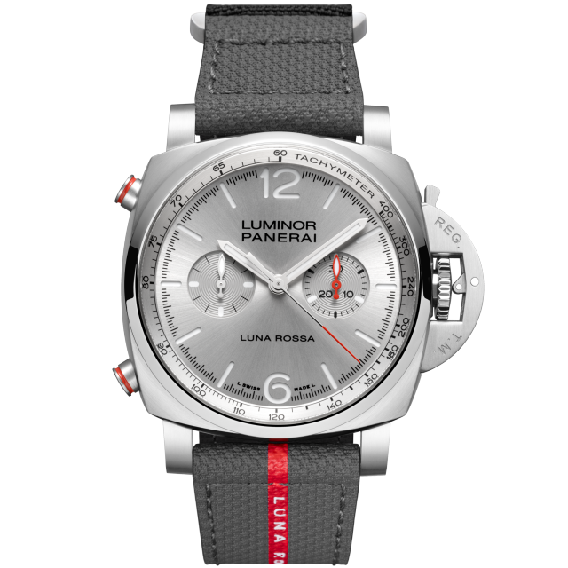 PANERAI Luminor Luna Rossa Chrono PAM01768 day view