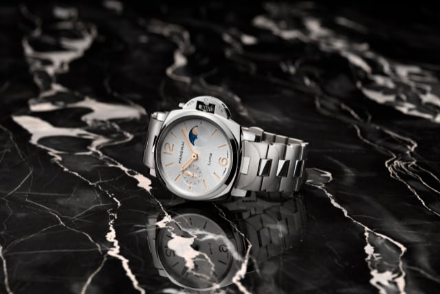 PANERAI Luminor Due Luna PAM01301 Detail 