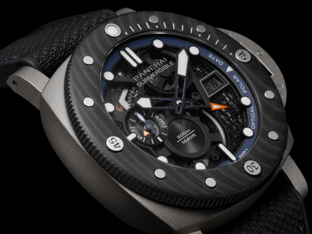 PANERAI Submersible GMT Titanio Mike Horn Experience Edition PAM01670 Detail 