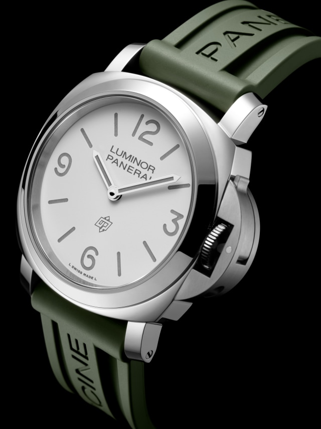 PANERAI Luminor Base Logo PAM01087 Detail 