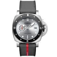 PANERAI Submersible QuarantaQuattro Luna Rossa PAM01681 Front view