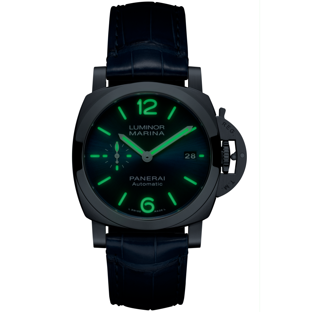 PANERAI Luminor Marina PAM01370 night view