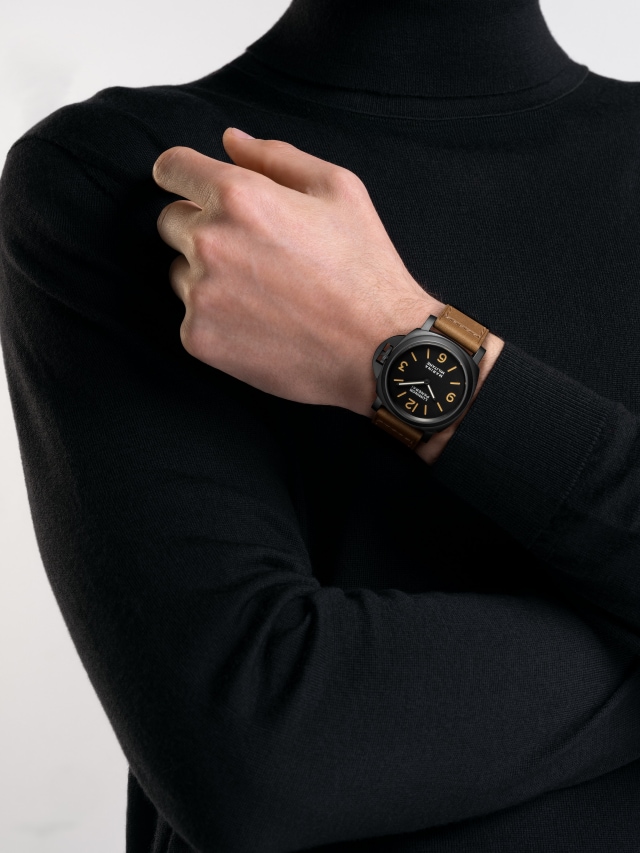 PANERAI Luminor Marina Militare PAM05218 Detail 