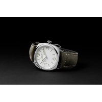 PANERAI Radiomir Officine PAM01384 Detail 1