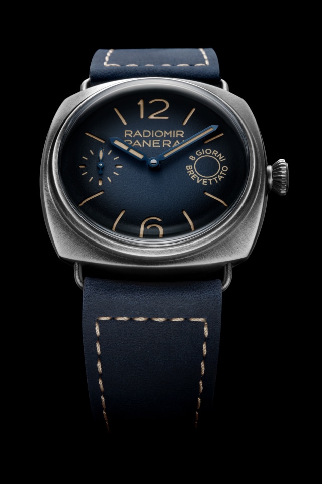 PANERAI Radiomir 8 Giorni PAM01348 Detail 