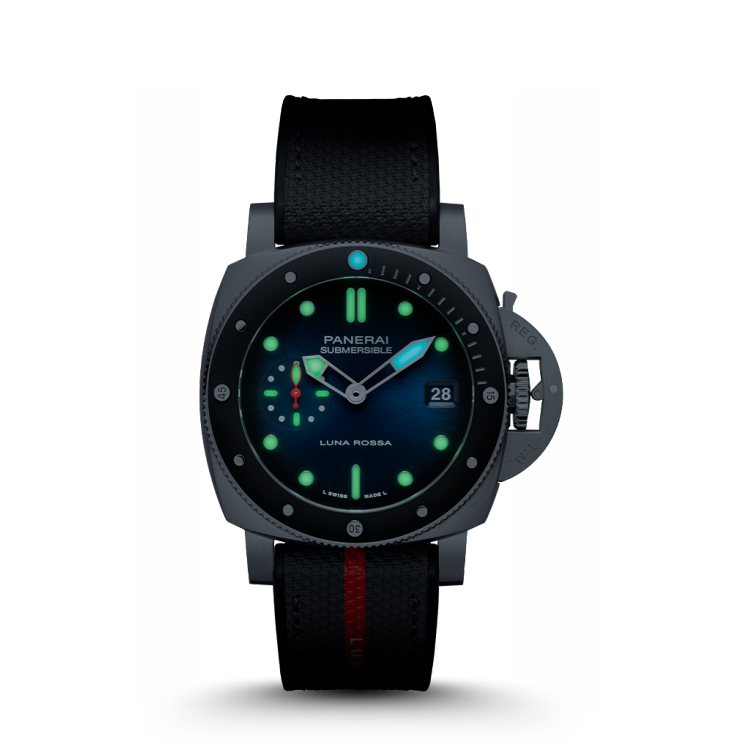 PANERAI Submersible Luna Rossa PAM01565