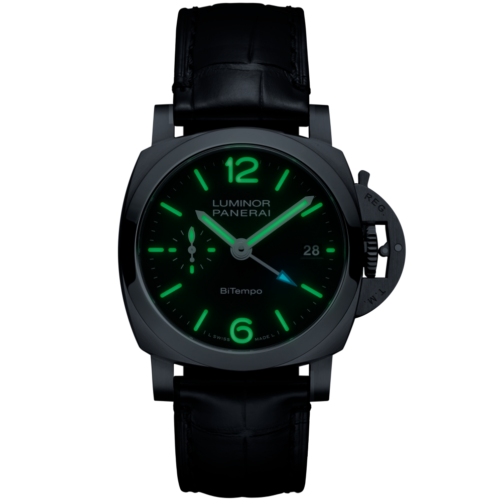 PANERAI Luminor GMT PAM01365 night view