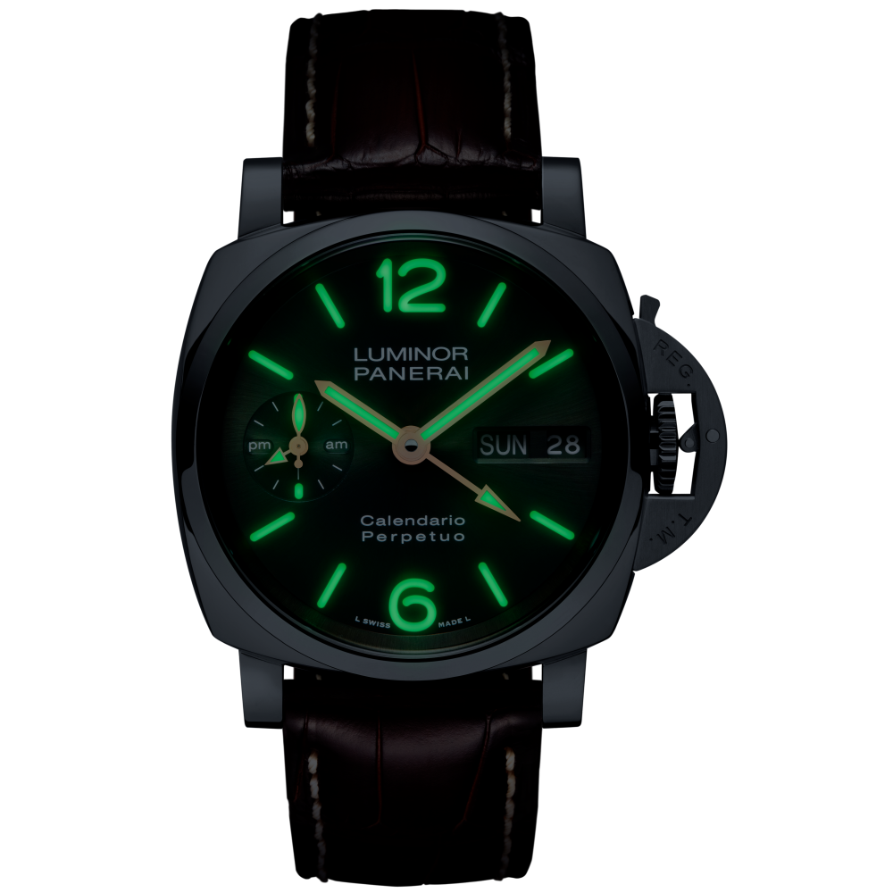 PANERAI Luminor Perpetual Calendar PAM00715 night view
