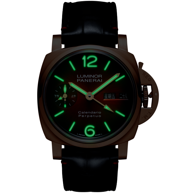PANERAI Luminor Perpetual Calendar Goldtech™ PAM01688 Night view