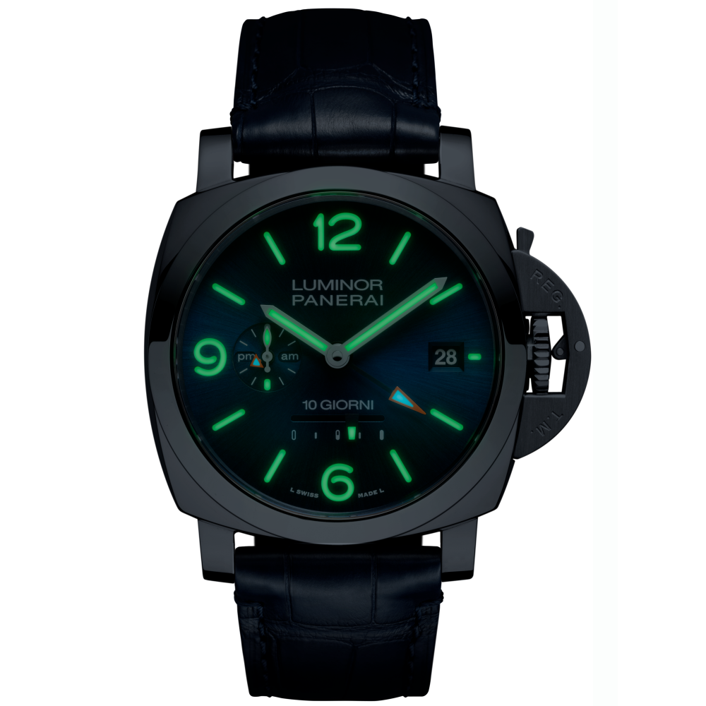 PANERAI Luminor Dieci Giorni GMT PAM01482 night view