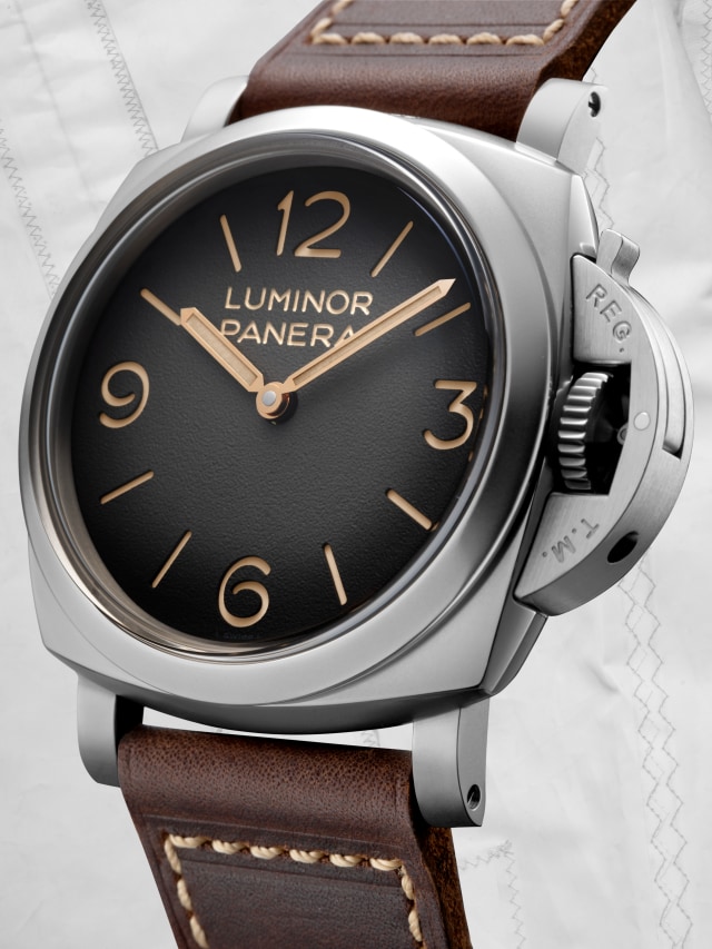 PANERAI Luminor PAM01628 Detail 