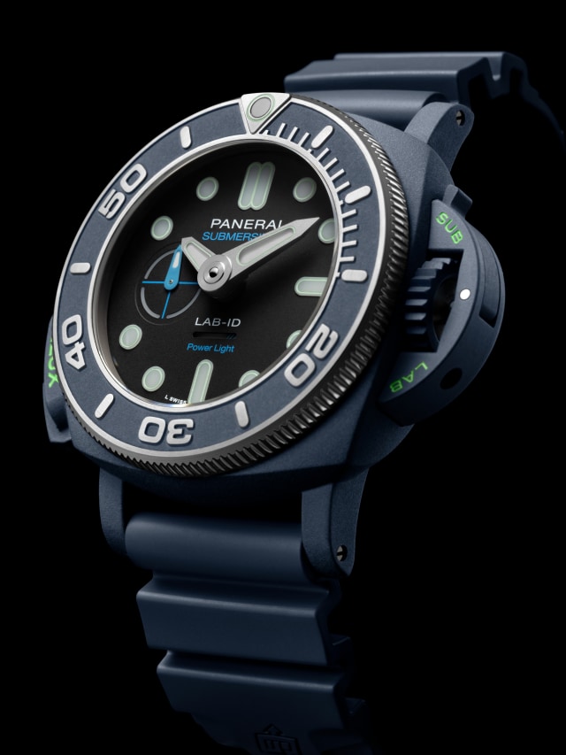 PANERAI  Submersible Elux Lab-ID  PAM01800 Detail 
