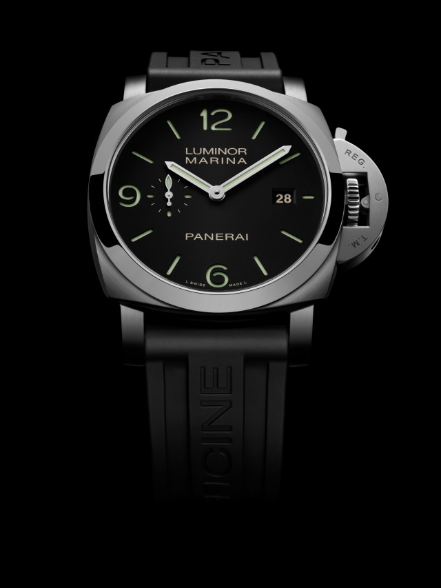 PANERAI Luminor Marina PAM03312 Front 4