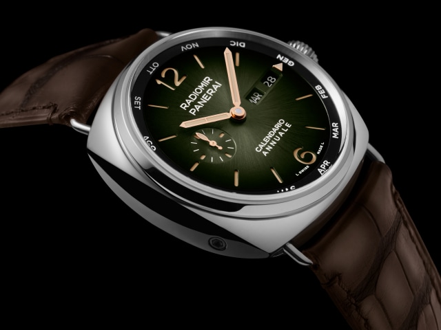 PANERAI Radiomir Annual Calendar Platinumtech™ PAM01364 Detail 