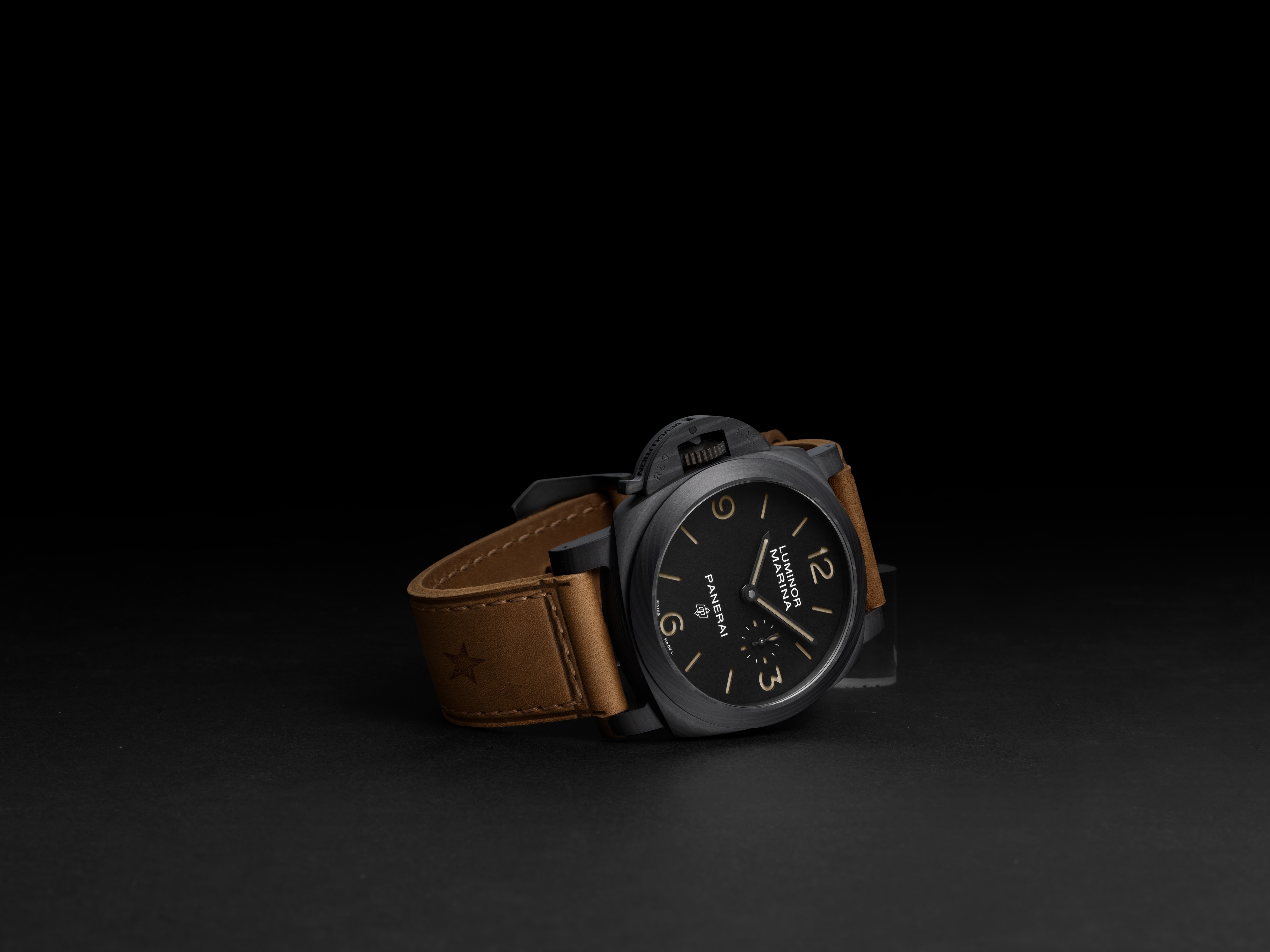 Panerai  Luminor Marina REVOLUTION