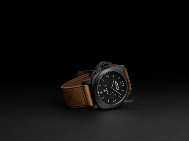 PANERAI Luminor Marina REVOLUTION PAM01708 Detail 